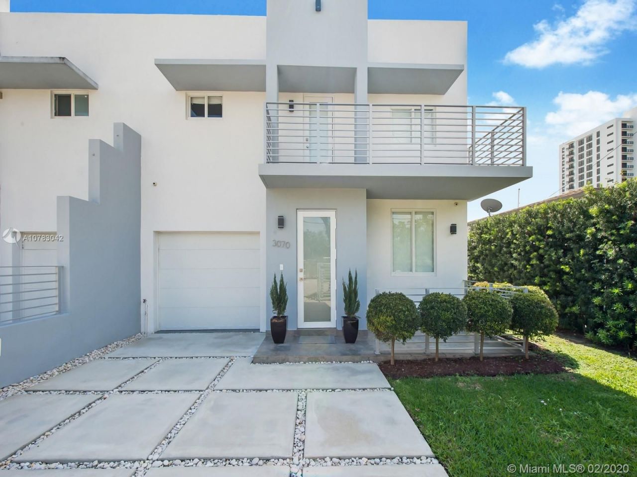 Casa adosada en Miami, Estados Unidos, 200 m² - imagen 7