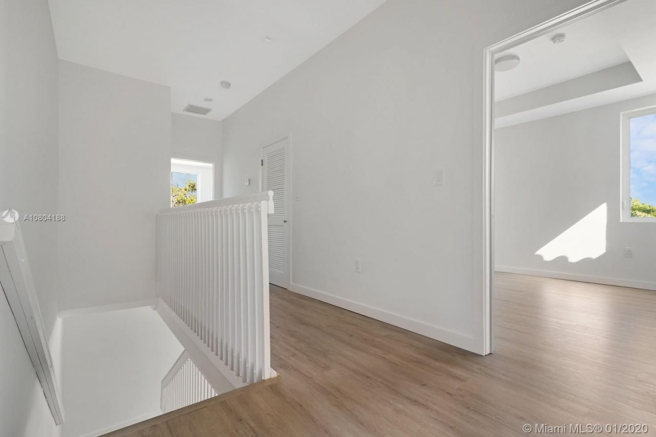 Townhouse in Miami, USA, 175 m² - picture 9