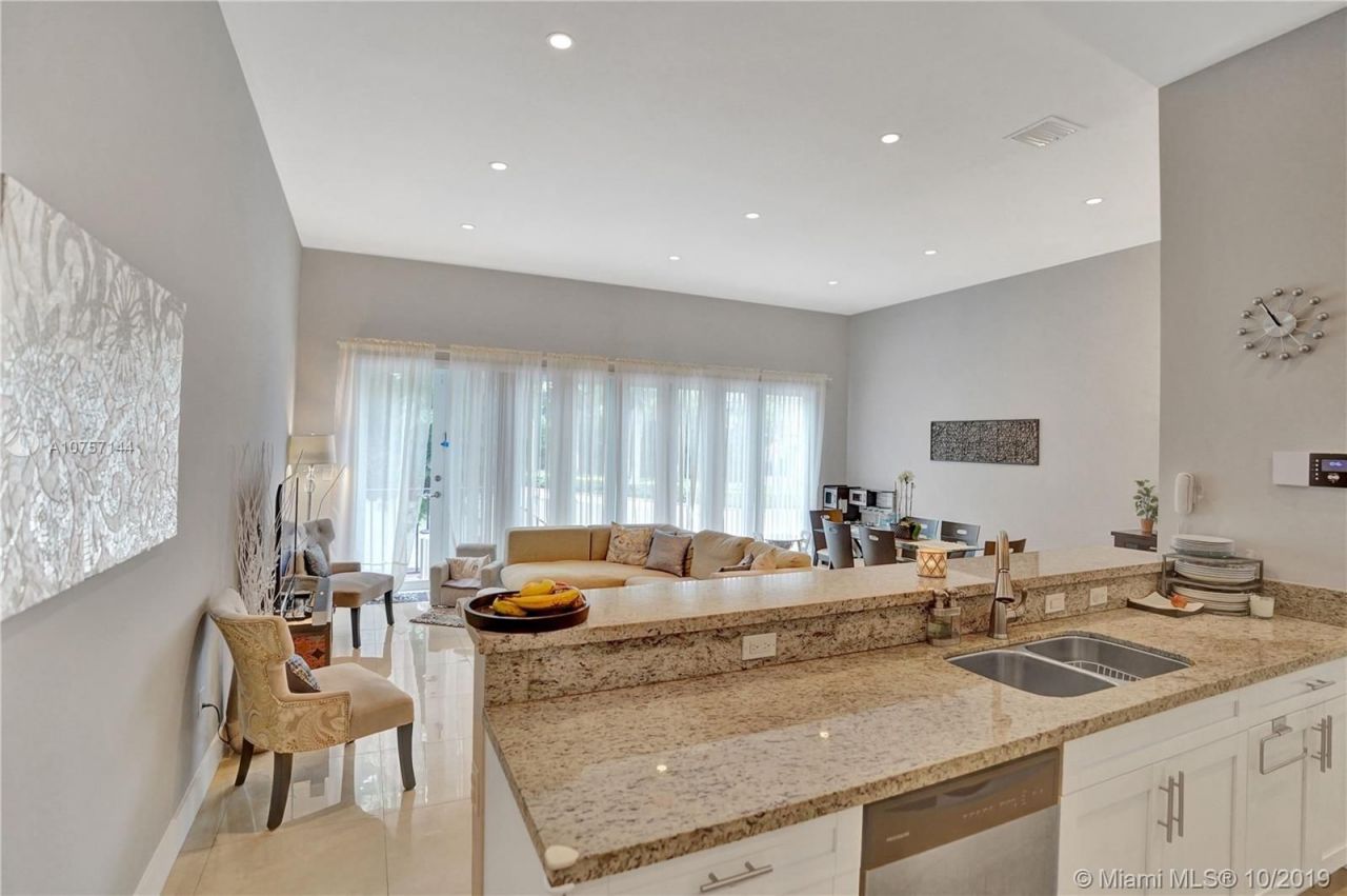 Stadthaus in Miami, USA, 200 m² - Foto 3