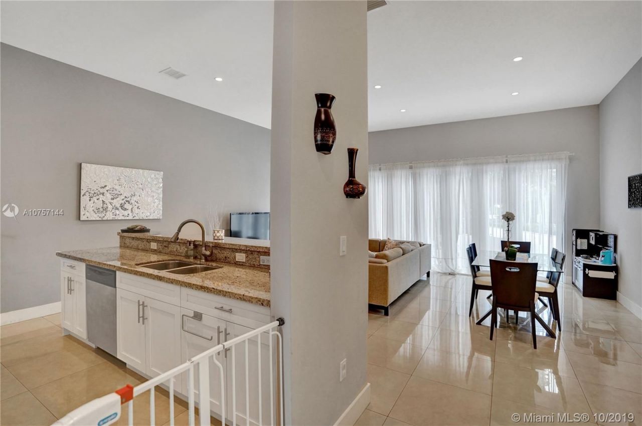 Stadthaus in Miami, USA, 200 m² - Foto 13