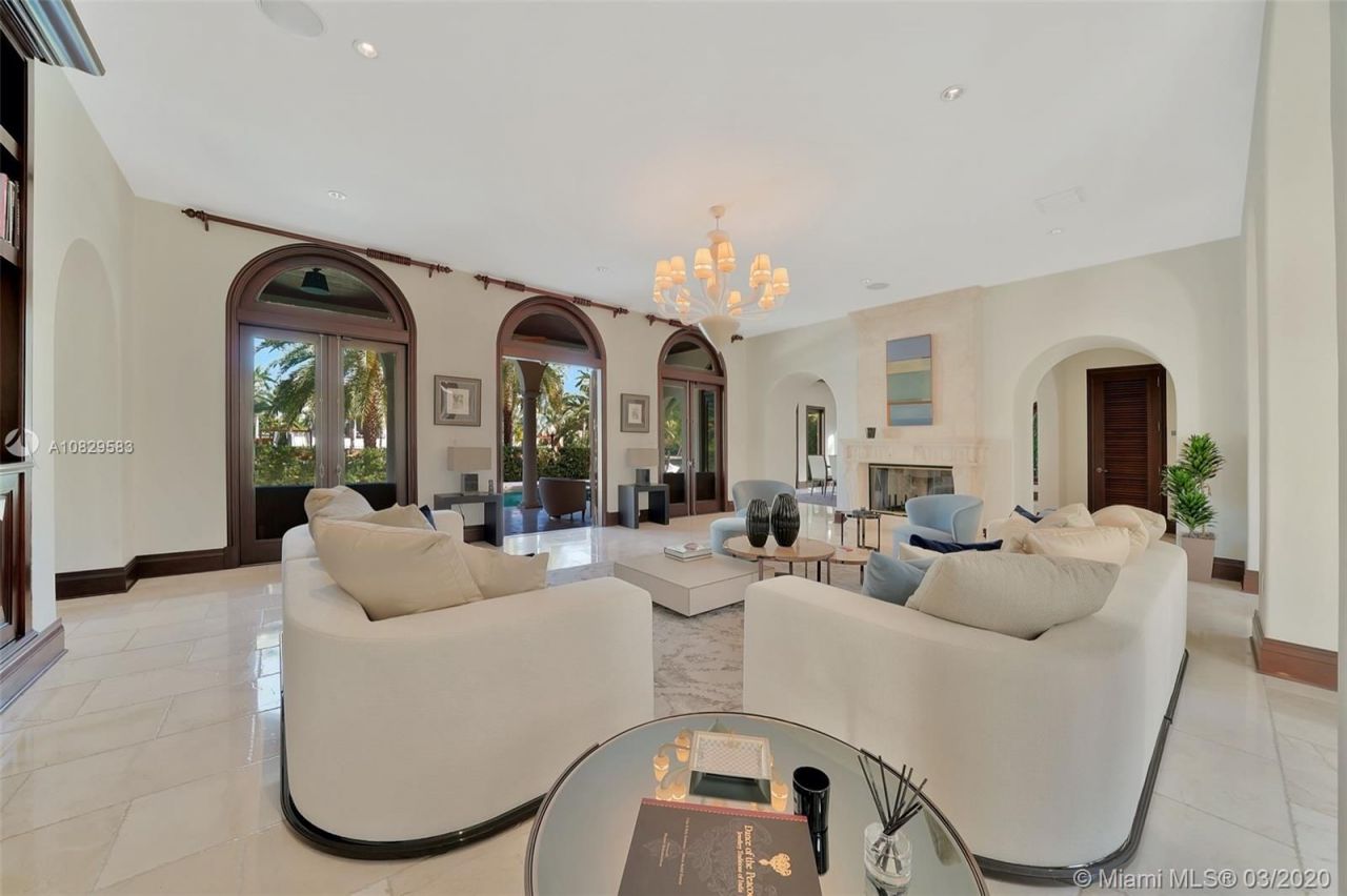 Villa a Miami, USA, 900 m² - foto 9