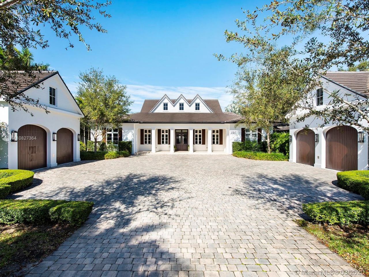 Villa à Miami, États-Unis, 600 m² - image 10