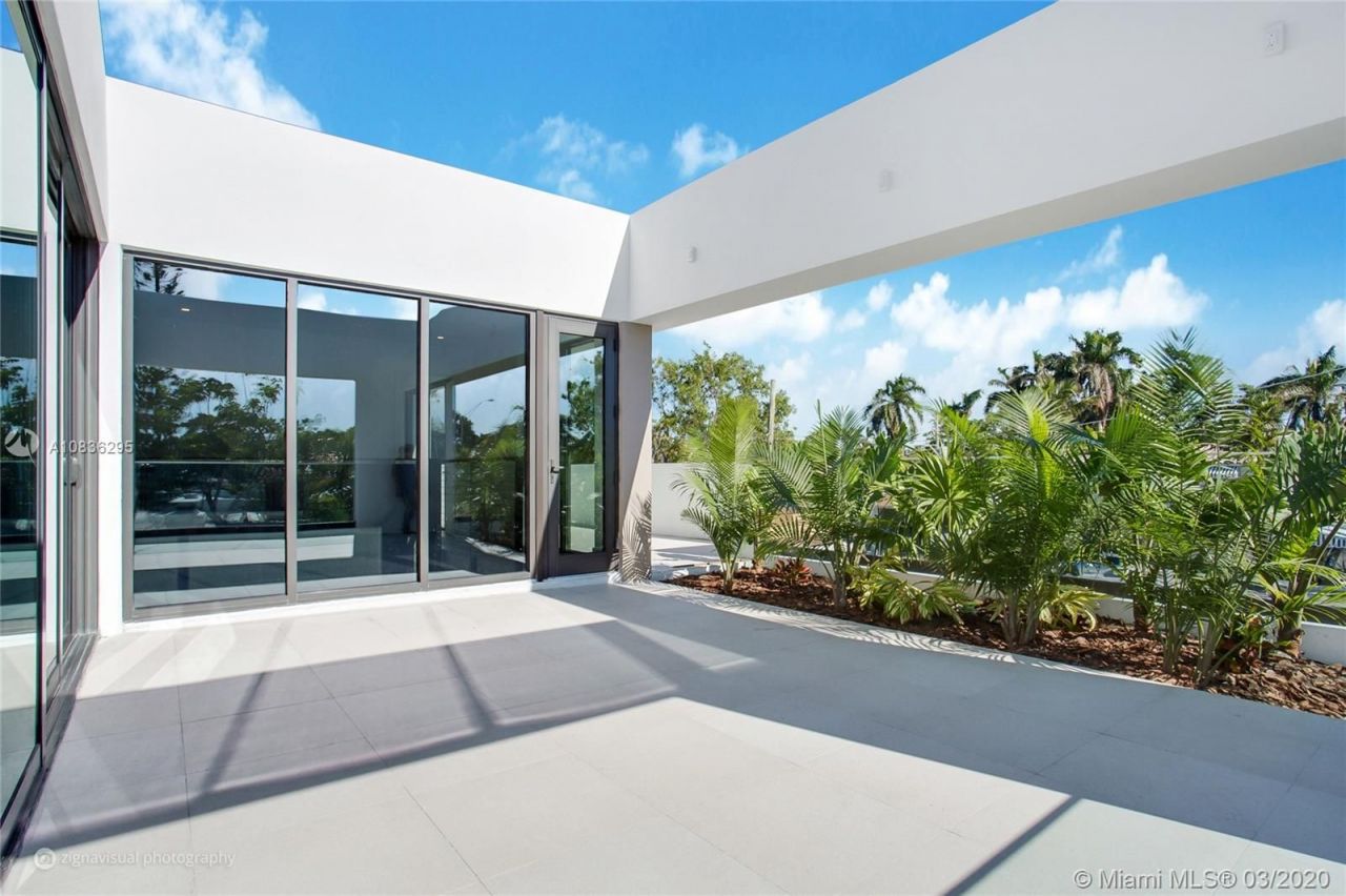 Villa a Miami, USA, 300 m² - foto 14