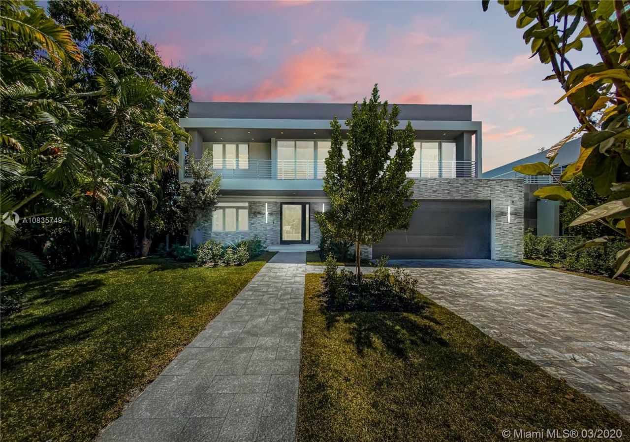 Villa en Miami, Estados Unidos, 400 m² - imagen 2