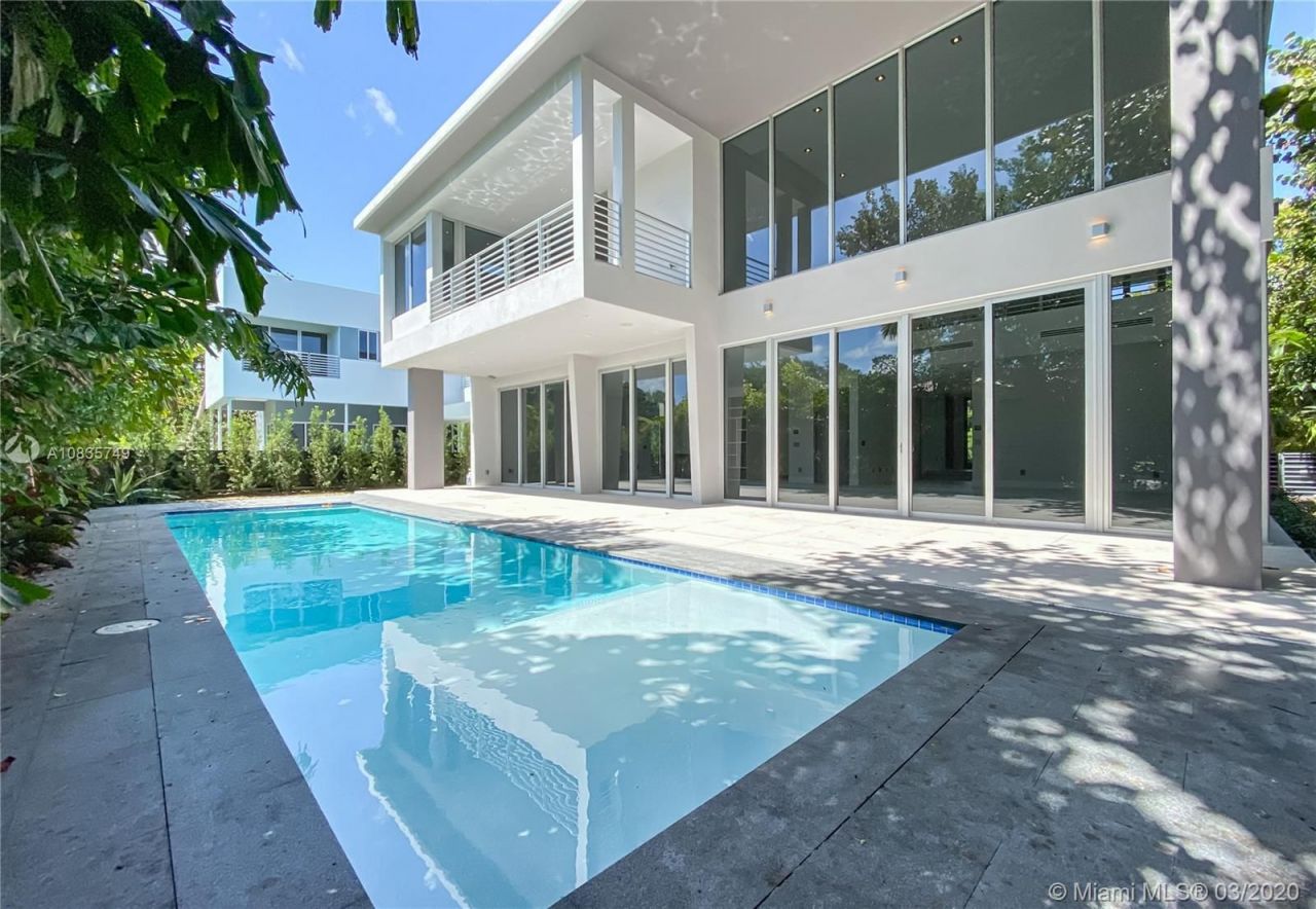 Villa in Miami, USA, 400 m² - Foto 1