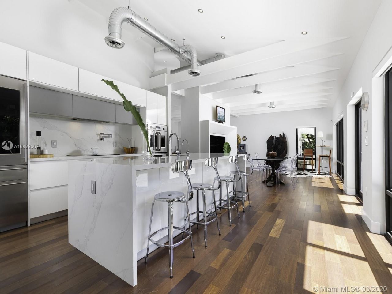 Villa in Miami, USA, 300 m² - picture 14