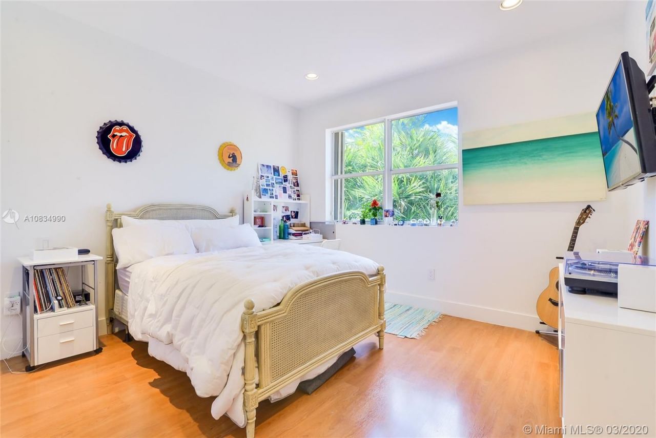 Villa en Miami, Estados Unidos, 400 m² - imagen 11