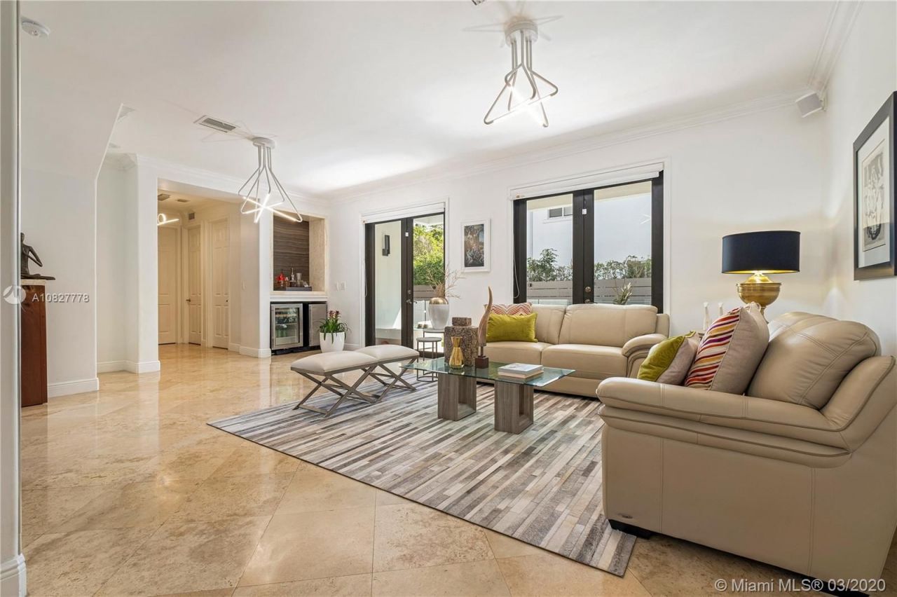 Villa a Miami, USA, 350 m² - foto 6