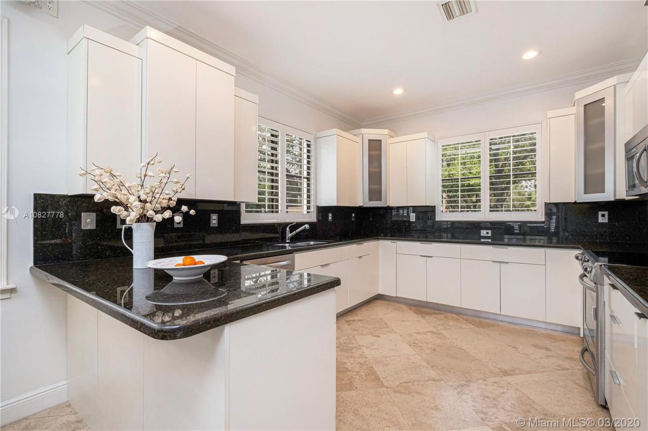 Villa a Miami, USA, 350 m² - foto 8