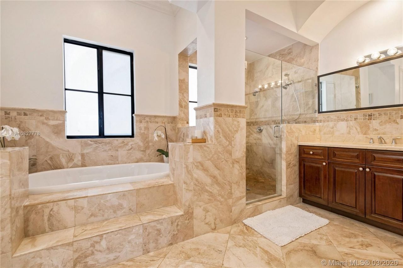 Villa a Miami, USA, 350 m² - foto 17