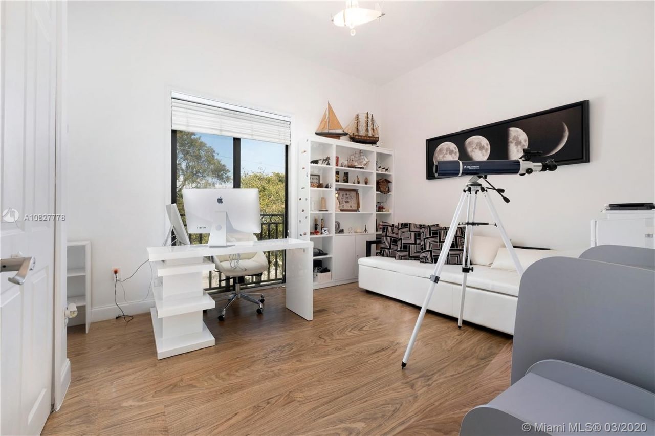 Villa a Miami, USA, 350 m² - foto 16