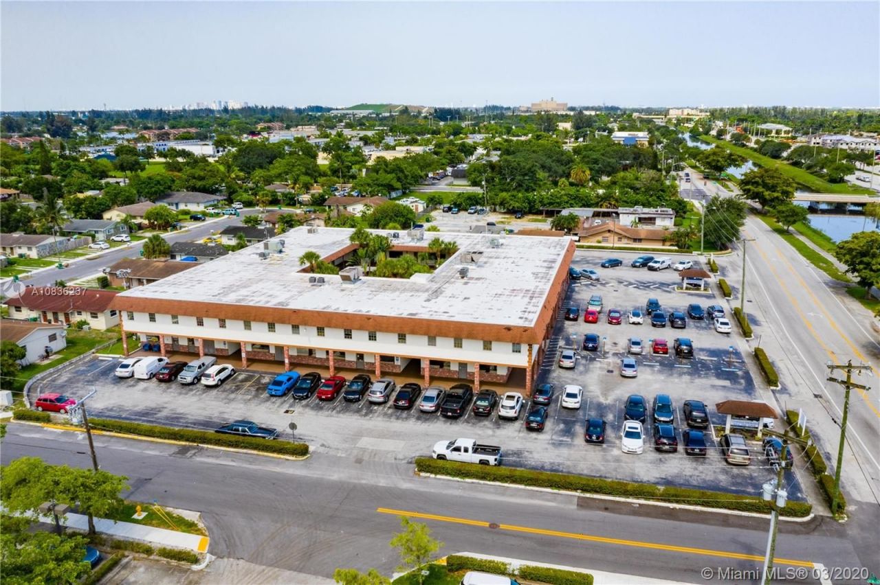 Gewerbeimmobilien in Miami, USA, 3 000 m² - Foto 3