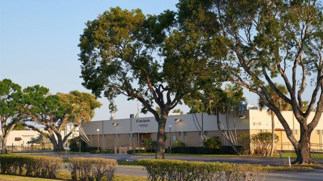 Office in Miami, USA, 3 500 m² - picture 6