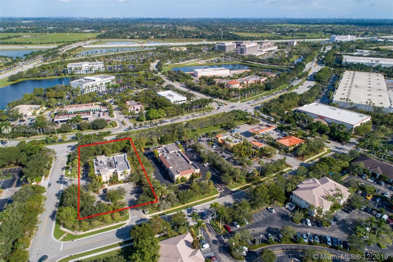 Office in Miami, USA, 1 000 m² - picture 3