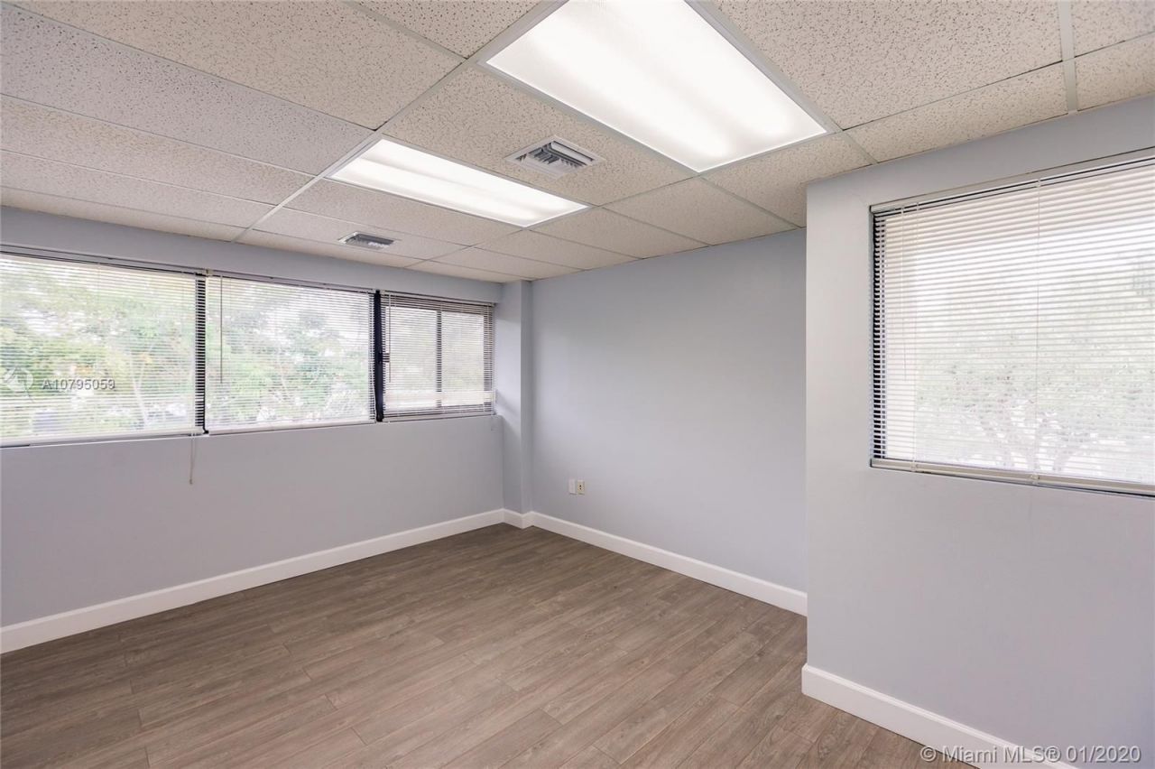 Ufficio a Miami, USA, 800 m² - foto 13