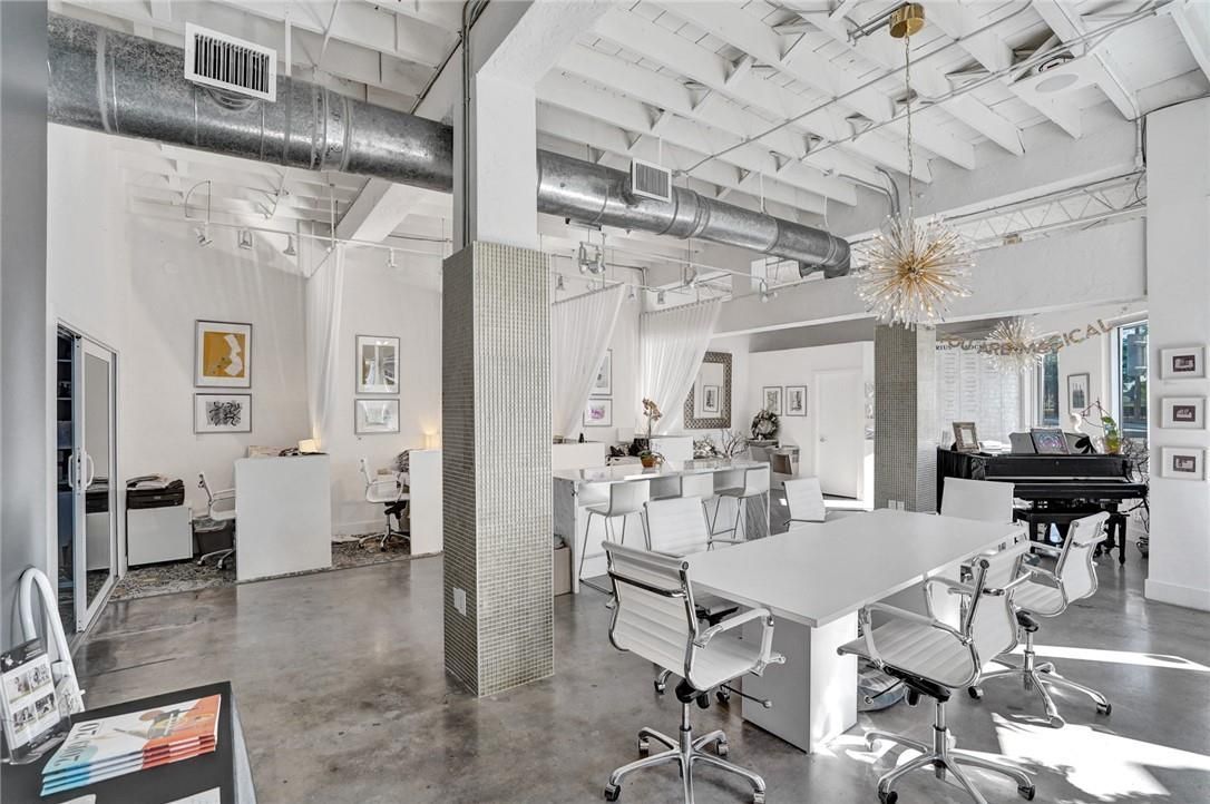 Büro in Miami, USA, 350 m² - Foto 1