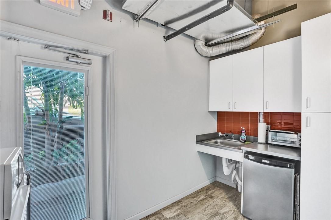 Büro in Miami, USA, 350 m² - Foto 12