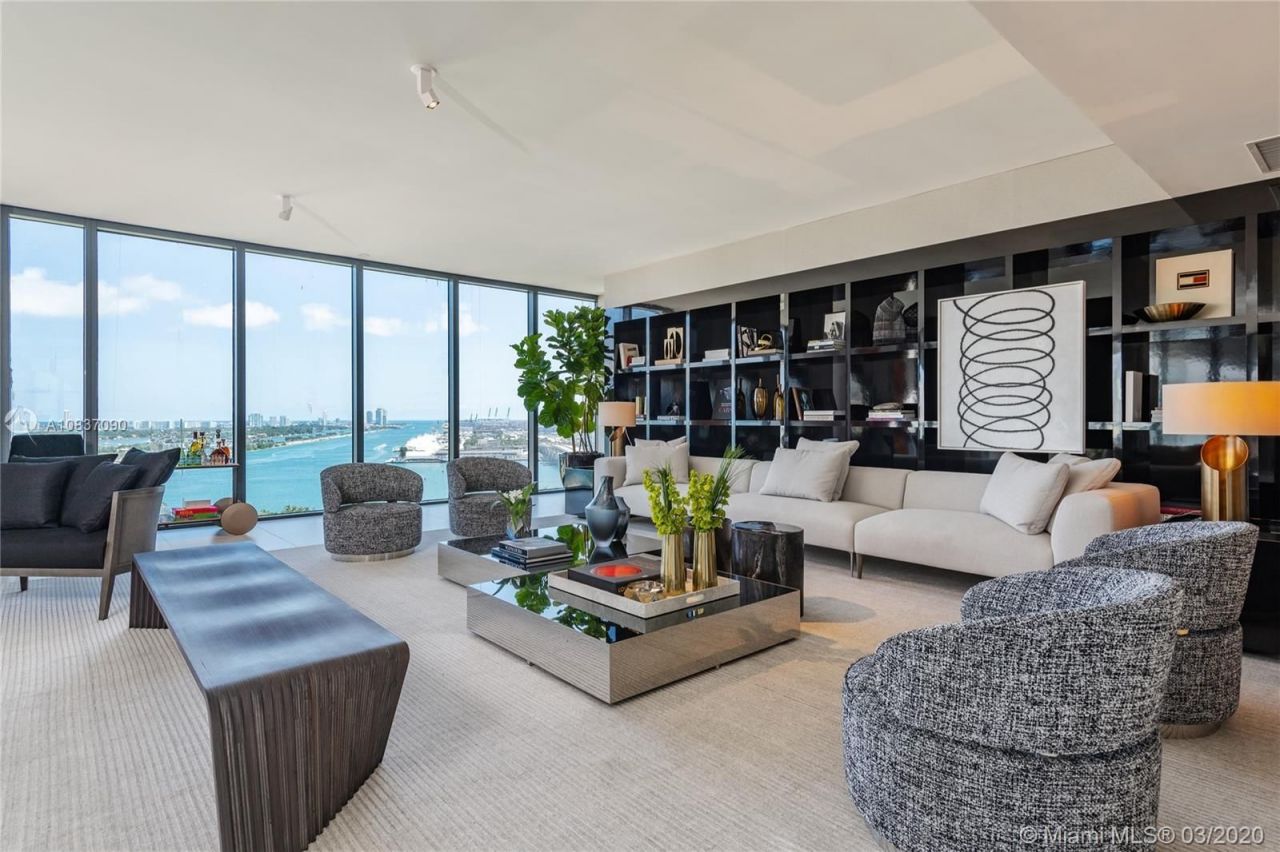 Apartment in Miami, USA, 450 m² - picture 2