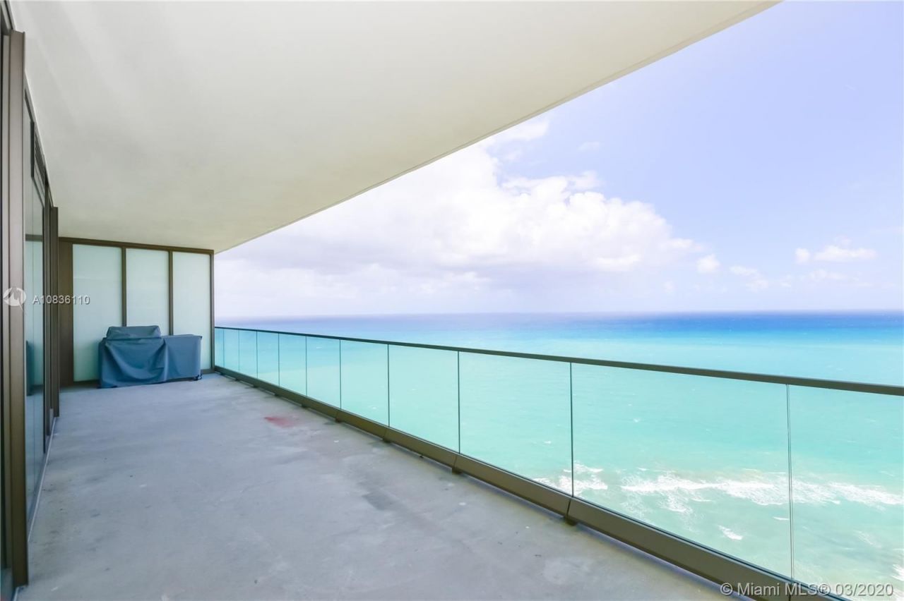 Apartamento en Miami, Estados Unidos, 270 m² - imagen 2