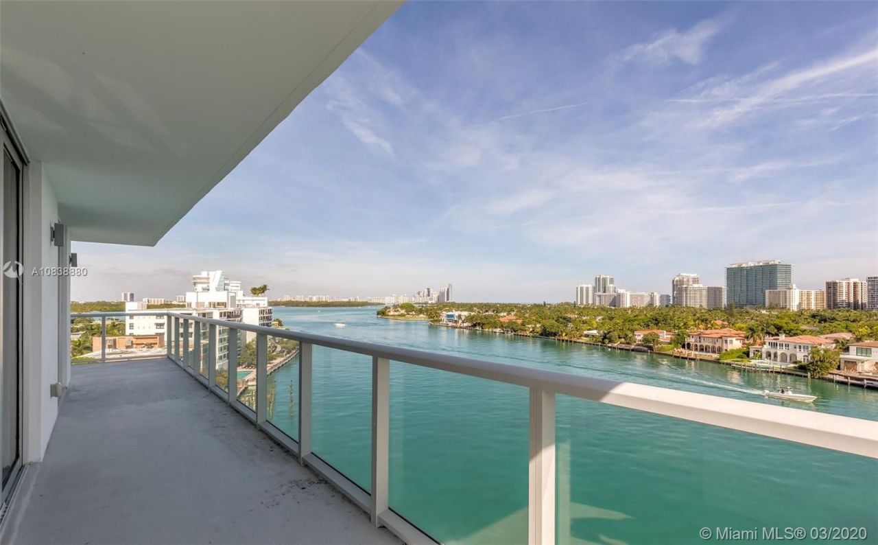 Penthouse in Miami, USA, 310 m² - picture 4