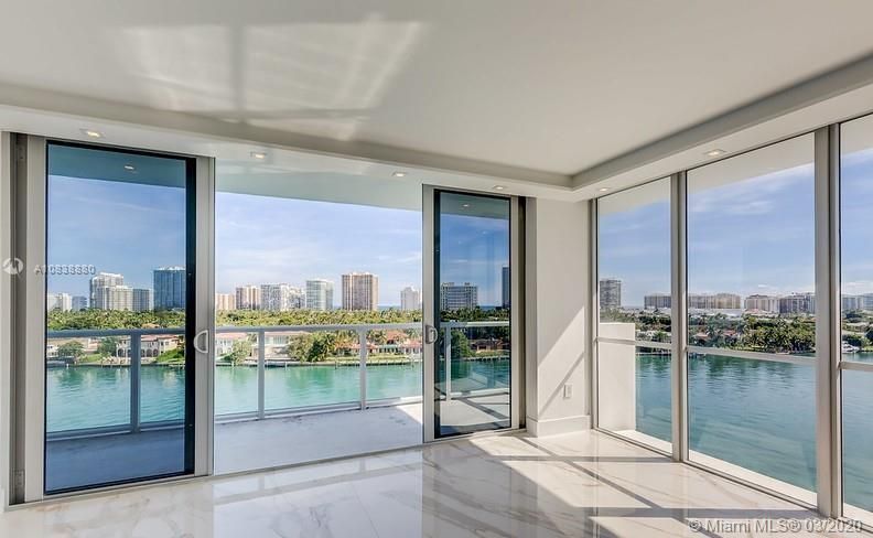 Penthouse à Miami, États-Unis, 310 m² - image 1