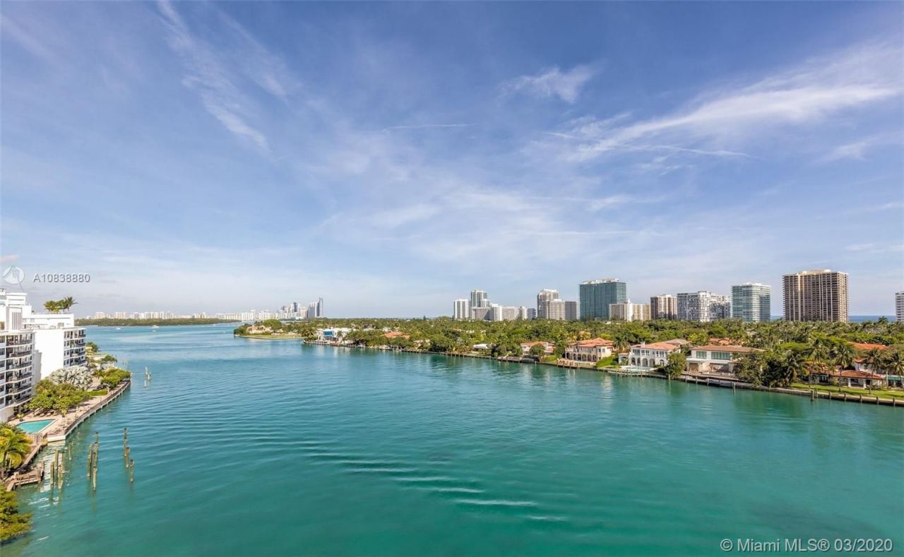 Penthouse in Miami, USA, 310 m² - picture 5
