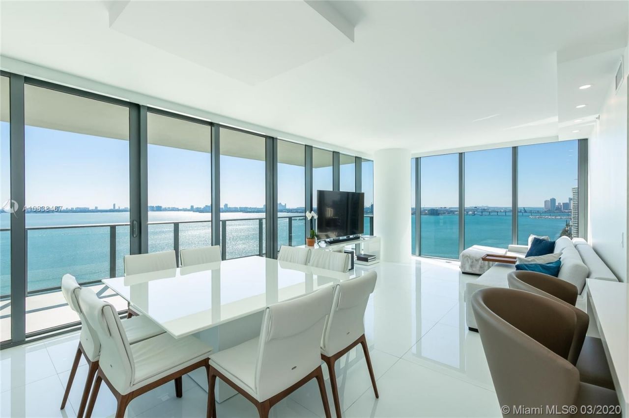 Apartamento en Miami, Estados Unidos, 160 m² - imagen 14