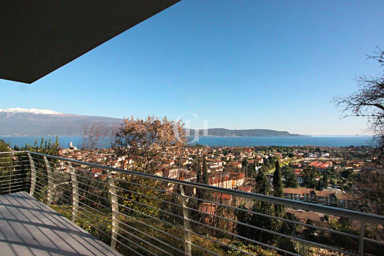 Appartamenti sul Lago di Garda, Italia, 100 m² - foto 9