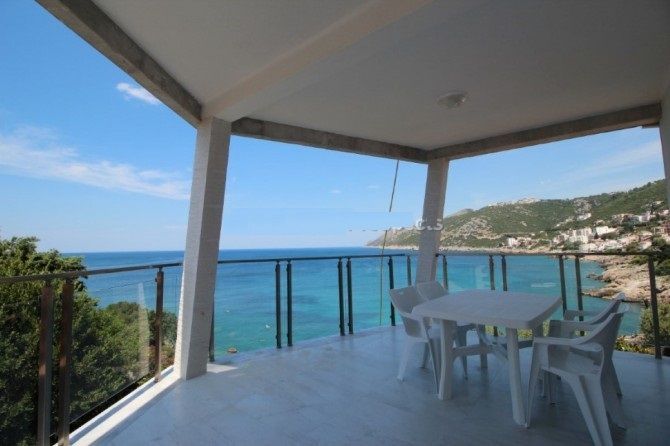 Maison à Dobra Voda, Monténégro, 335 m² - image 2