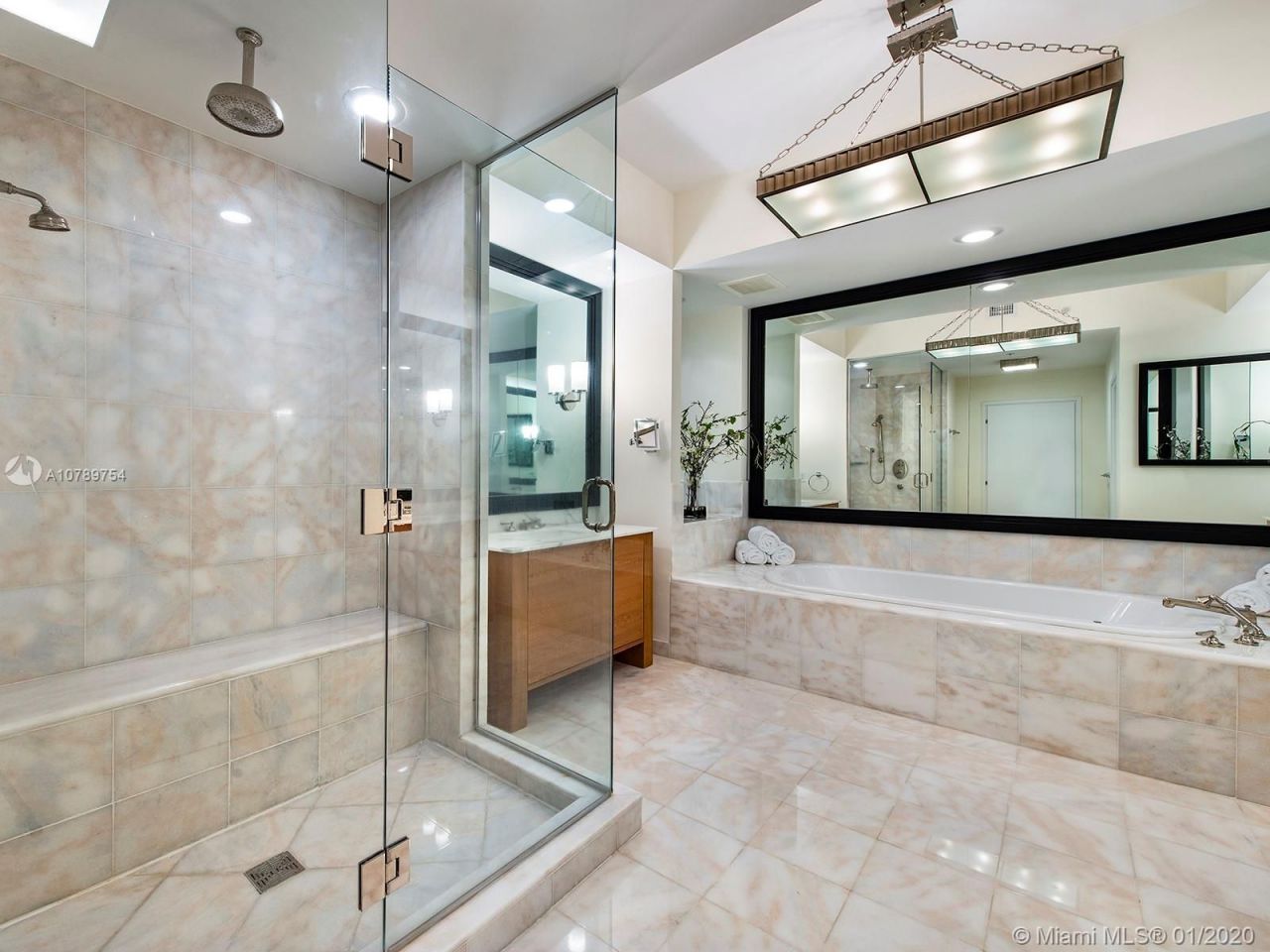 Piso en Miami, Estados Unidos, 320 m² - imagen 6