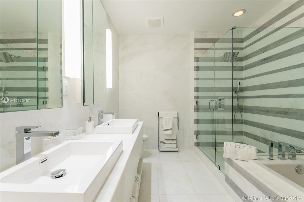 Penthouse in Miami, USA, 270 m² - picture 6