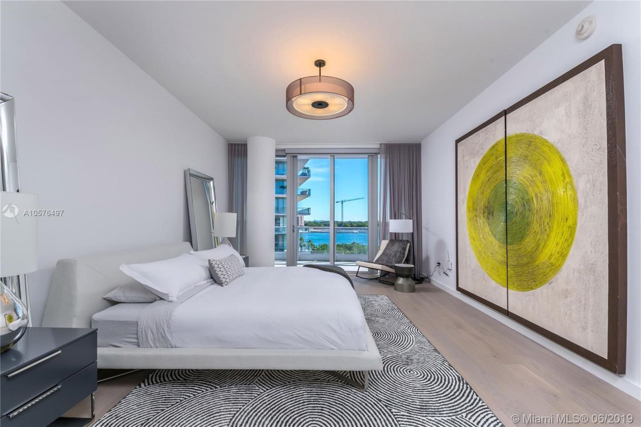 Penthouse in Miami, USA, 270 m² - picture 12