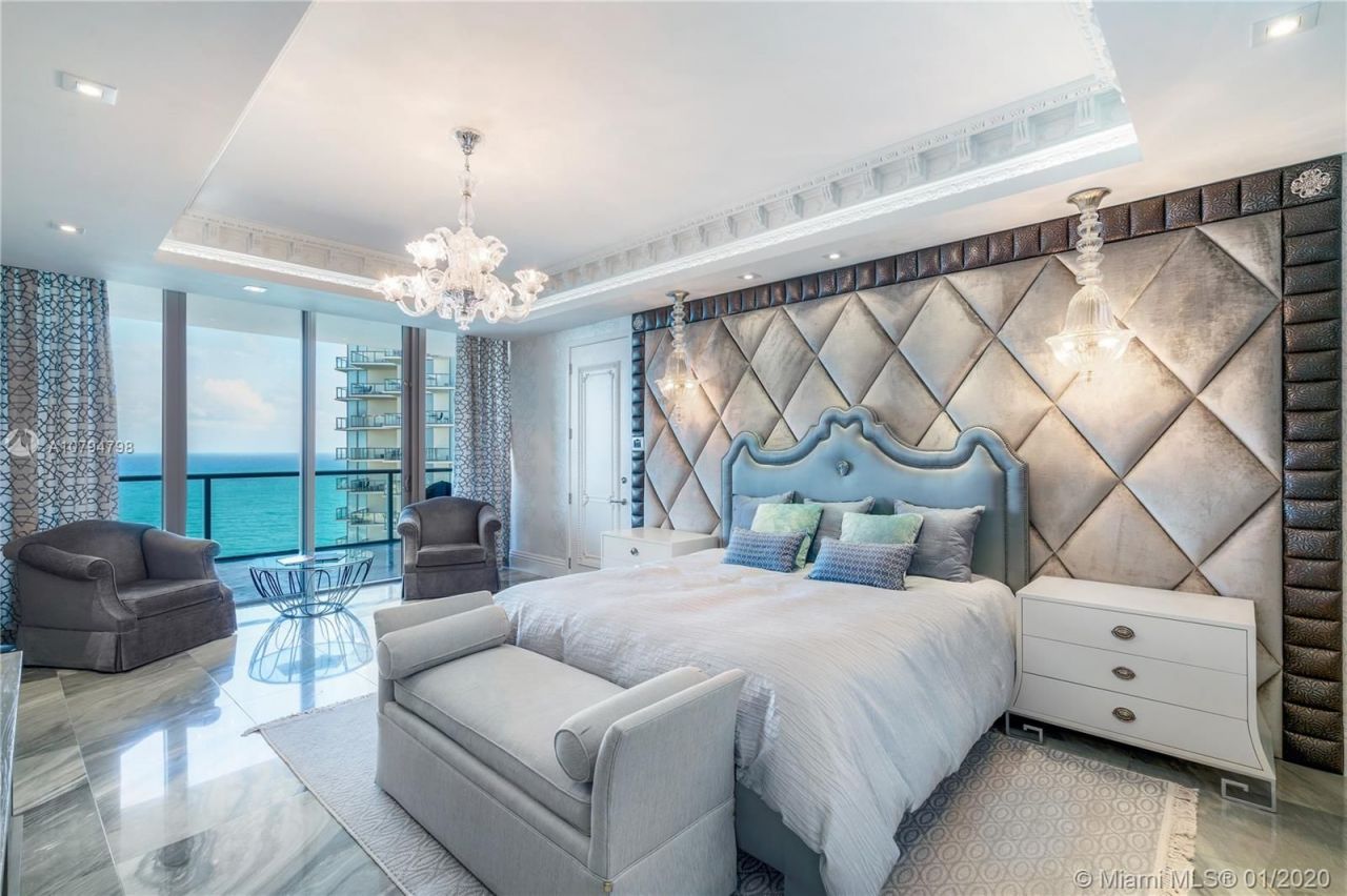 Flat in Miami, USA, 280 m² - picture 13