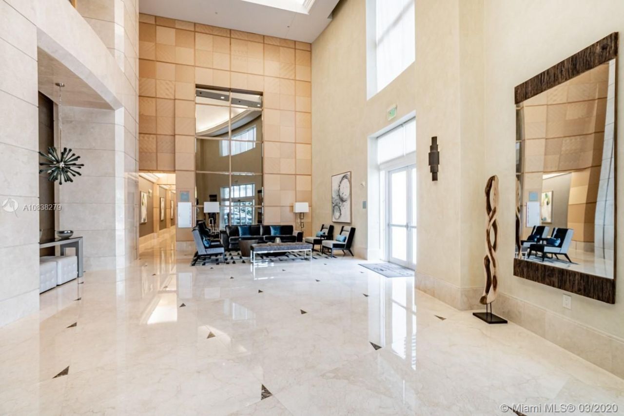 Apartment in Miami, USA, 170 m² - picture 8