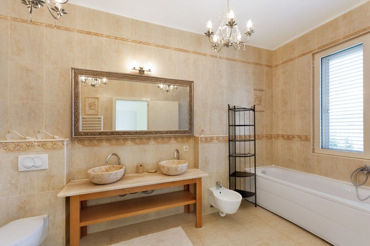 Villa a Budva, Montenegro, 1 000 m² - foto 5