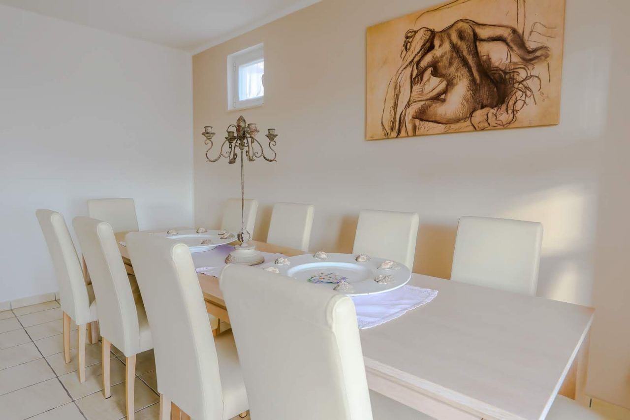 Piso en Becici, Montenegro, 220 m² - imagen 8