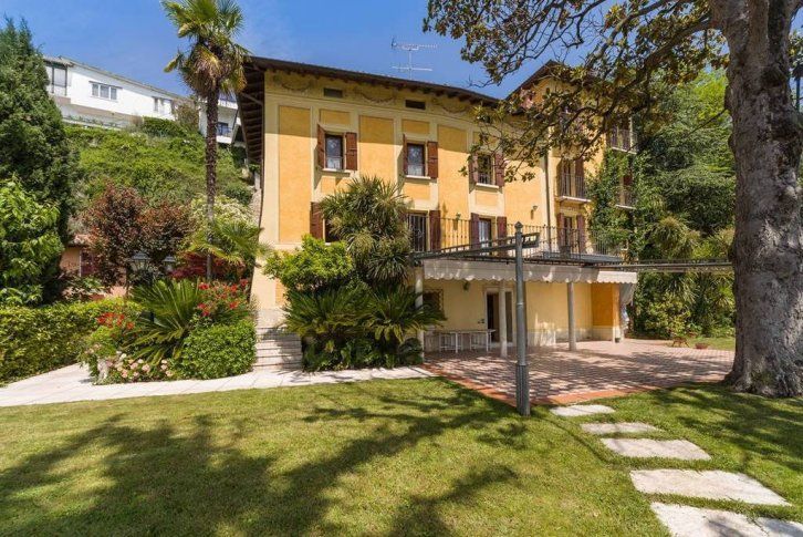 Villa sul Lago di Garda, Italia, 800 m² - foto 3