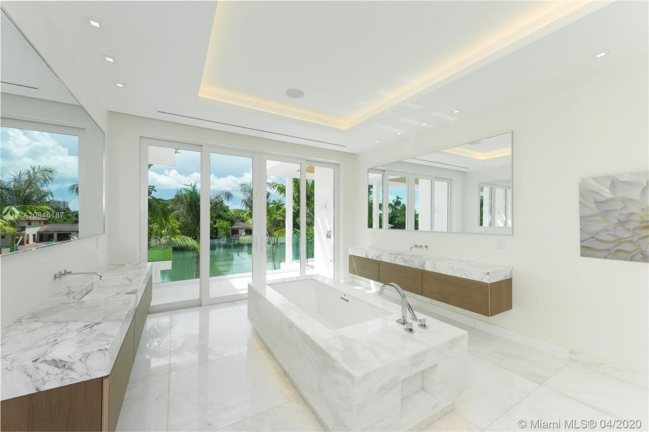 Villa a Miami, USA, 500 m² - foto 13