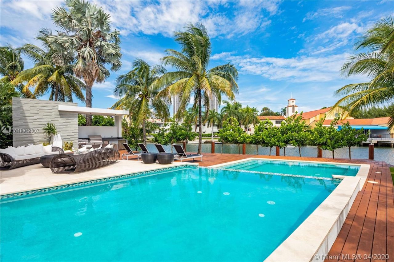 Villa in Miami, USA, 500 m² - picture 7