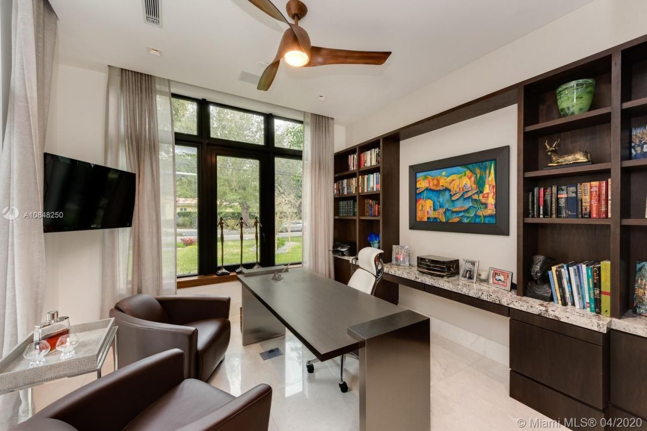 Villa in Miami, USA, 340 m² - Foto 12