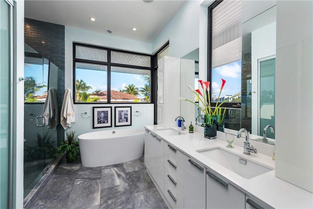 Villa in Miami, USA, 440 m² - picture 14