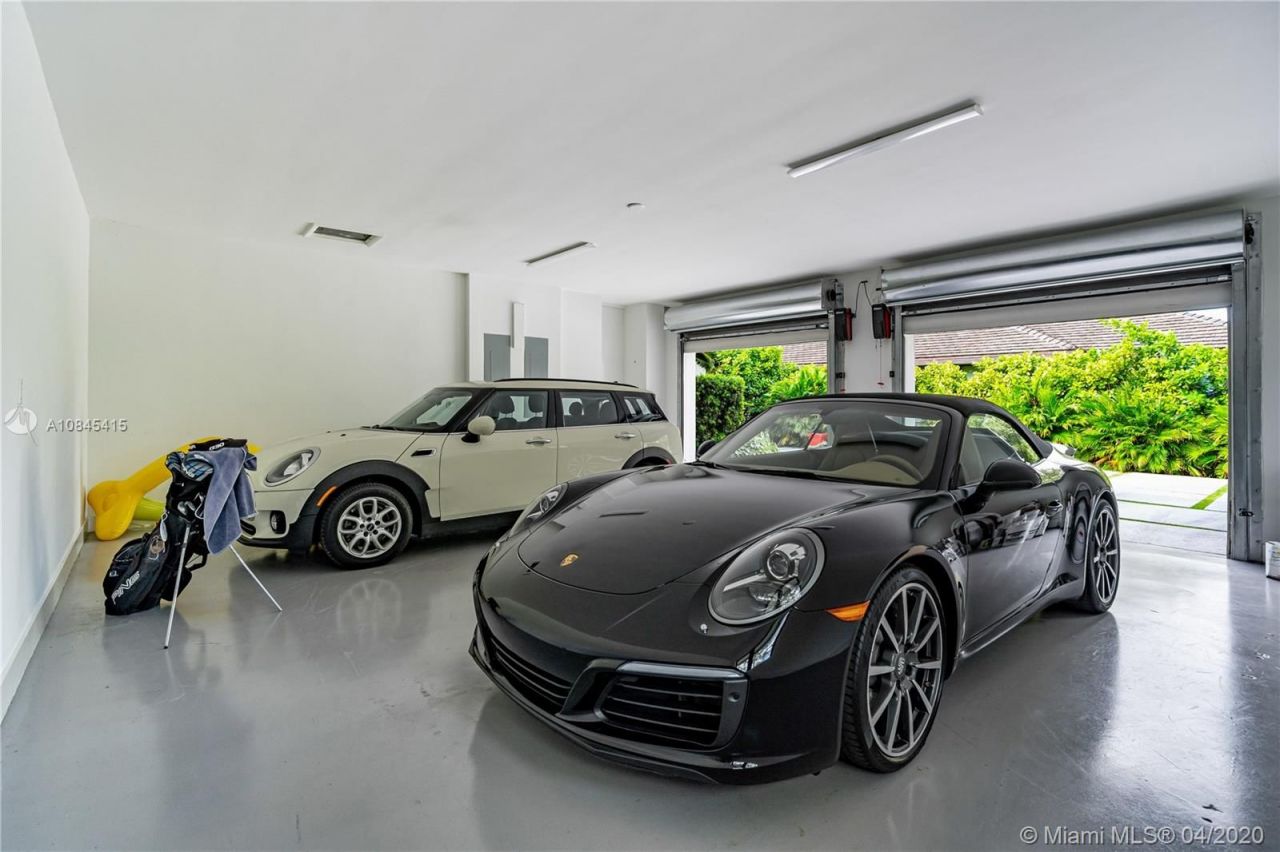 Mansion in Miami, USA, 550 m² - picture 10