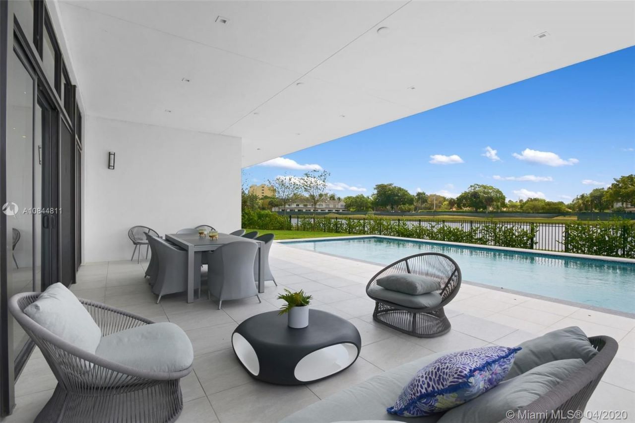Villa en Miami, Estados Unidos, 400 m² - imagen 4