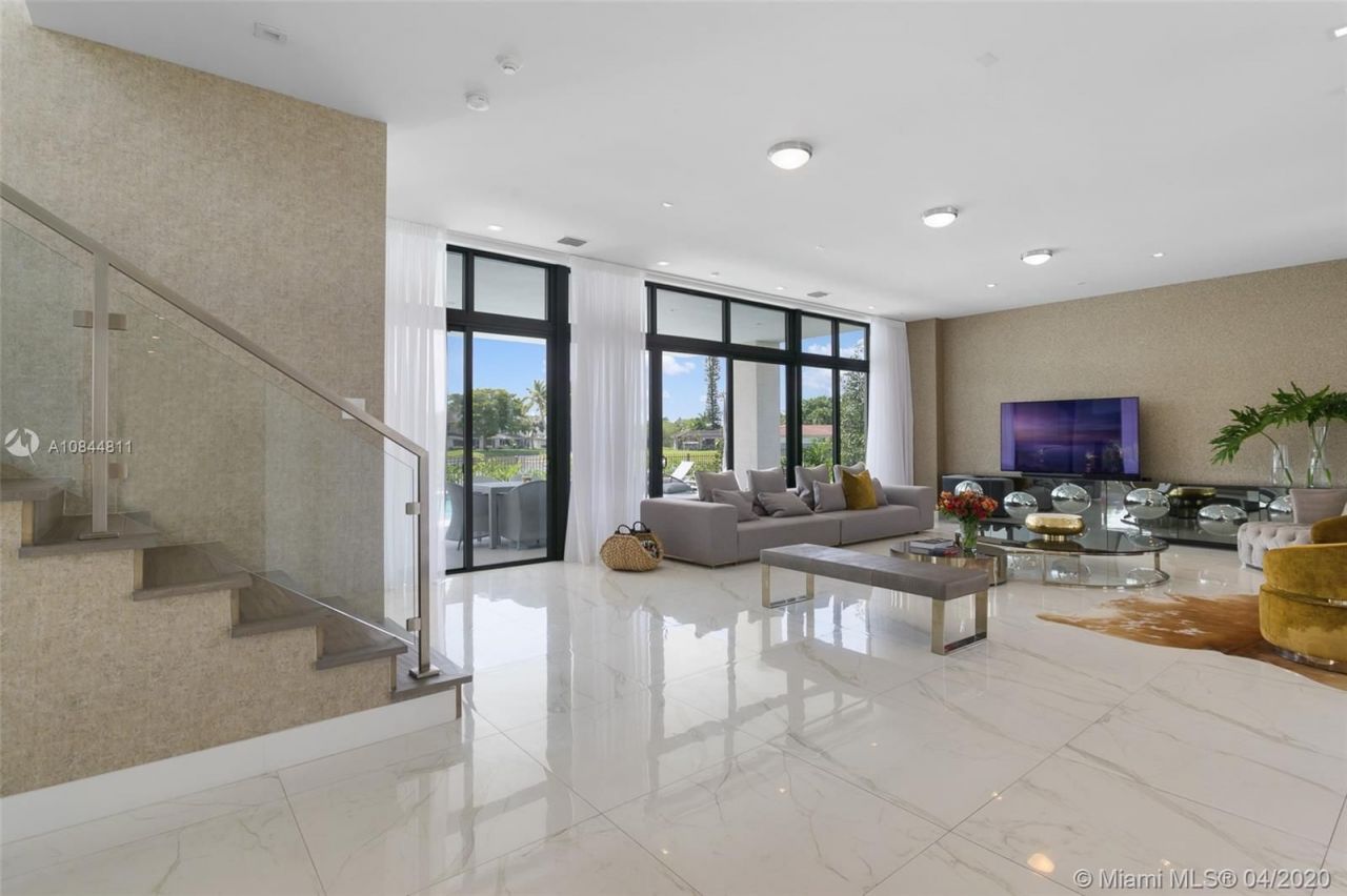 Villa en Miami, Estados Unidos, 400 m² - imagen 3