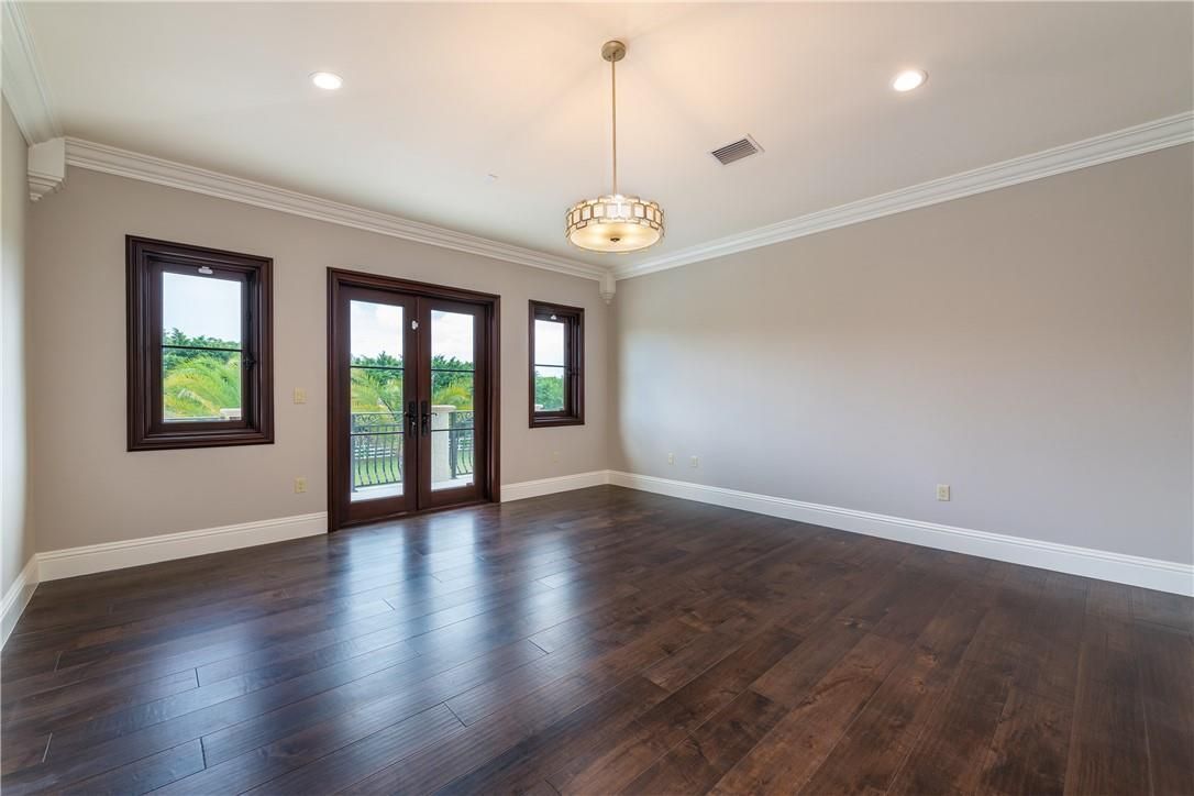 Manor in Miami, USA, 900 m² - picture 12