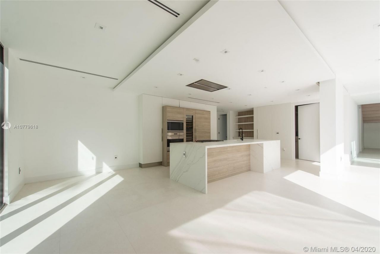 Villa à Miami, États-Unis, 750 m² - image 17