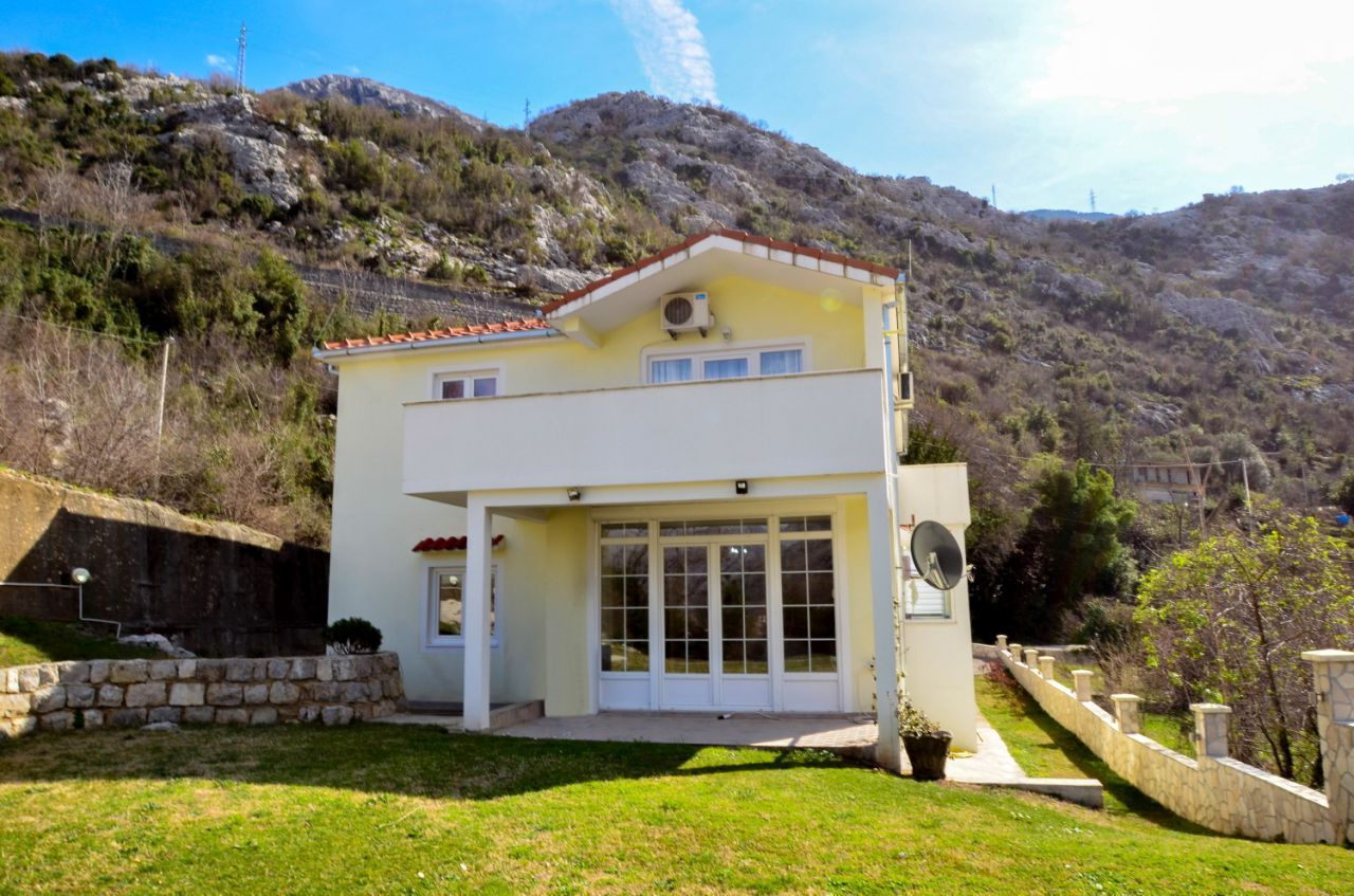 Maison à Kotor, Monténégro, 193 m² - image 1