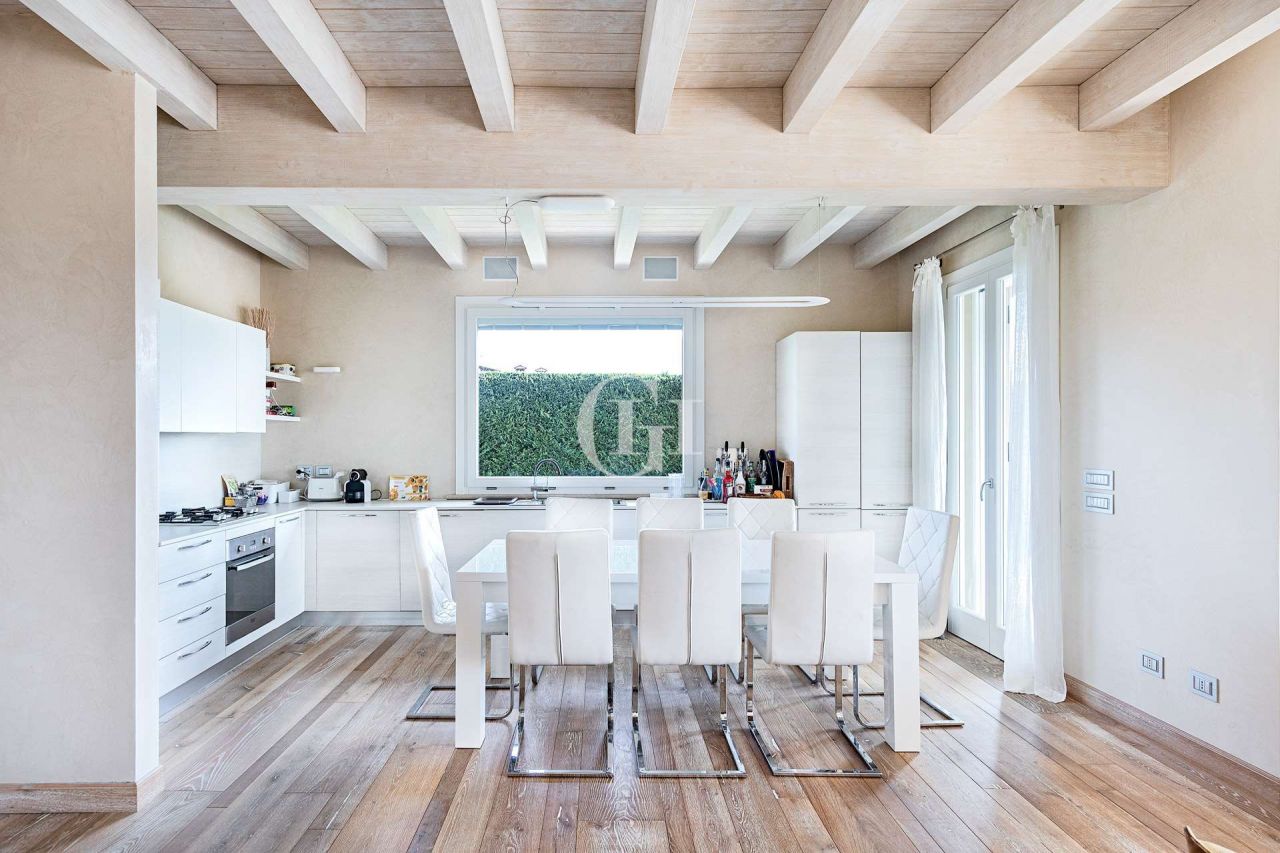 Villa par le Lac de Garde, Italie, 190 m² - image 6