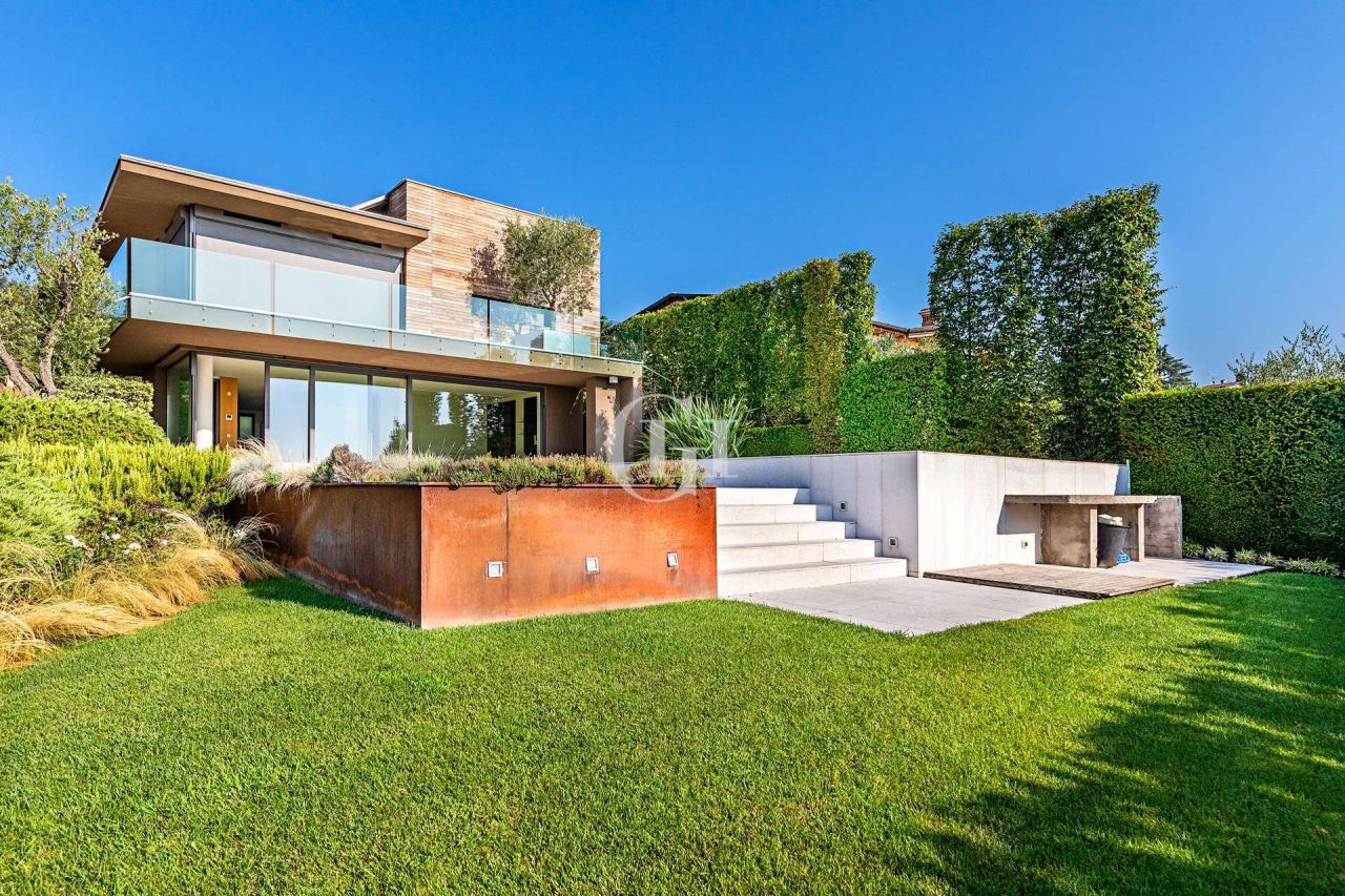 Casa sul Lago di Garda, Italia, 410 m² - foto 4