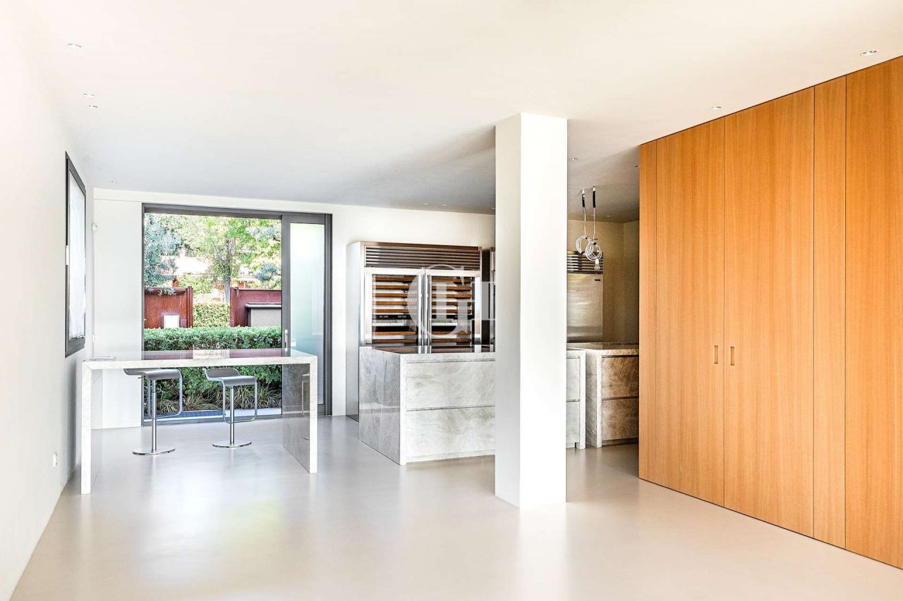 Casa sul Lago di Garda, Italia, 410 m² - foto 8